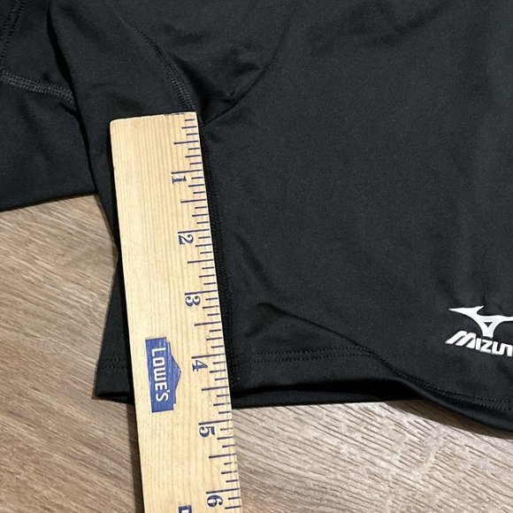 Women's Mizuno Volleyball Shorts SZ Small Black White Mesh Panel Lightweight NWT - Picture 11 of 11